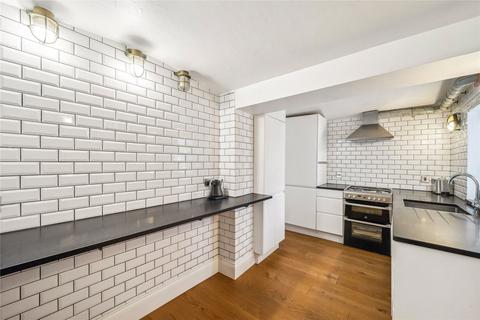 2 bedroom apartment to rent, Gloucester Terrace, London, W2