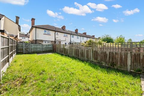 72a Townholm Crescent, London, W7 2NA