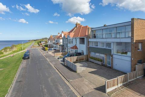 56 Beacon Hill, Herne Bay, CT6 6JN