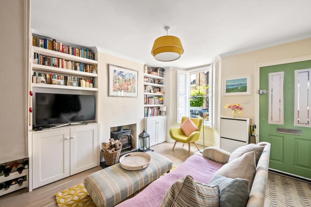 Road, Hanwell, W7 2 bed house for sale £650,000