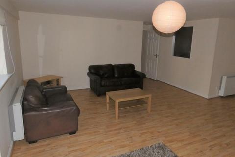 3 bedroom flat to rent, ACT34 Wallace Street, Glasgow G5