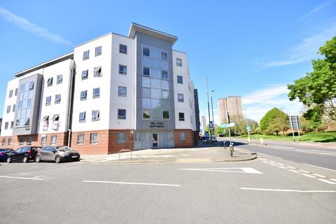 2 bedroom apartment to rent, Queen Street Portsmouth PO1
