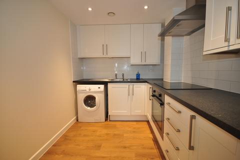 2 bedroom apartment to rent, Queen Street Portsmouth PO1