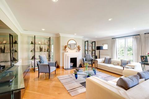 3 bedroom maisonette for sale, Templewood Avenue, Hampstead