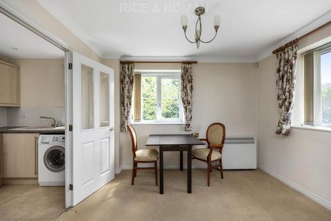 2 bedroom retirement property for sale, Manor Road North, Esher KT10