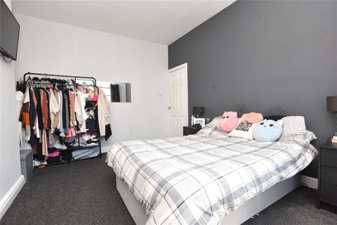 3 bedroom townhouse for sale, Queens Grove, Morley, Leeds, West Yorkshire