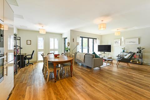 2 bedroom apartment for sale, The Woolstaplers, Chichester, PO19