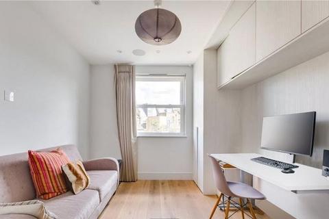 3 bedroom flat to rent, 147 Wandsworth Bridge Road, London SW6