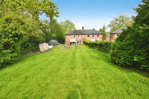 1 Bron Y Dre, Wrexham, LL13 7RW