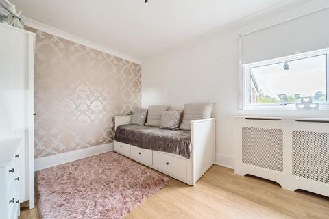 2 bedroom flat for sale, Bracknell,  Berkshire,  RG12