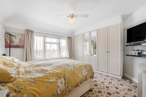 27 Oakshade Road, Bromley, BR1 5QB