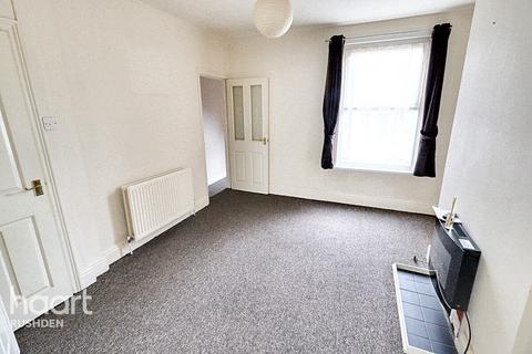 2 bedroom terraced house for sale, Pytchley Road, Rushden