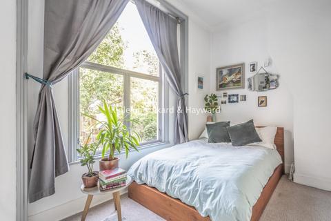1 bedroom flat to rent, Gresham Road London SW9