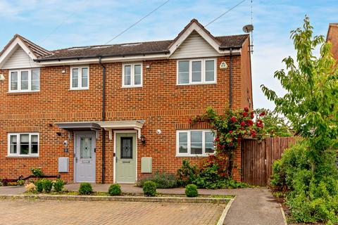 3 bedroom semi-detached house for sale, Chalk Dell, Mill End, Rickmansworth, WD3