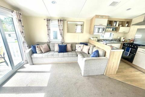 3 bedroom holiday park home for sale, Newquay, Cornwall TR8