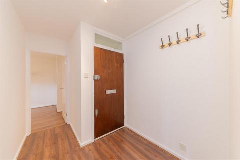 3 bedroom flat for sale, Raffles House, Brampton Grove, Hendon, NW4