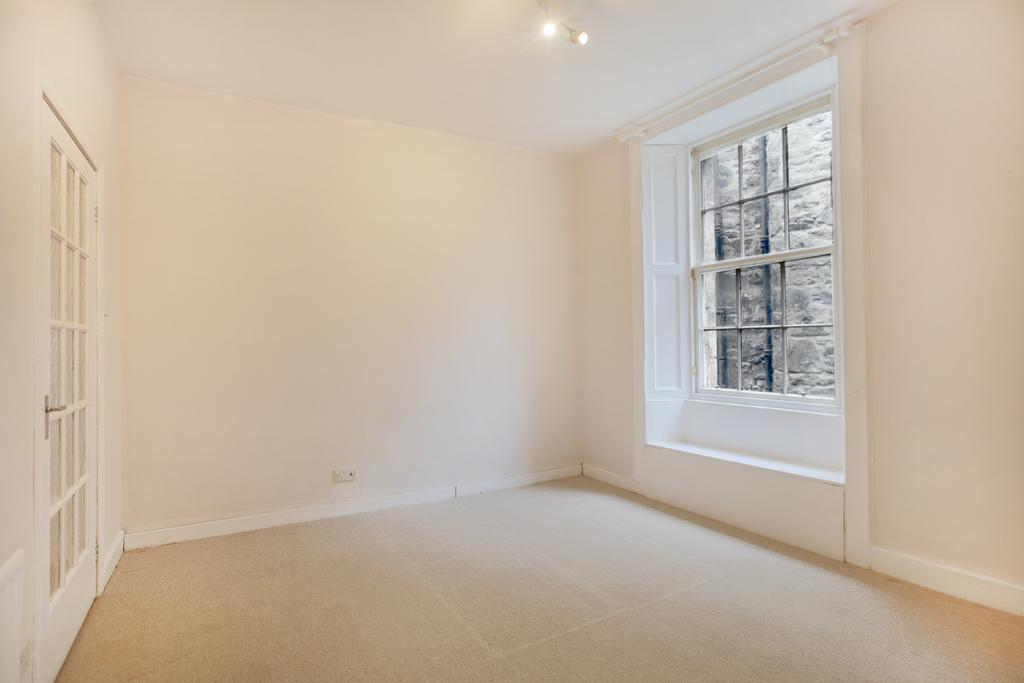 Back bedroom