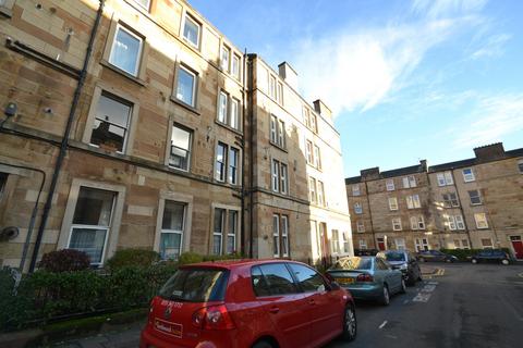 2 bedroom flat to rent, Caledonian Place, Edinburgh, EH11