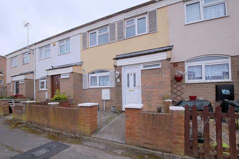 3 bedroom terraced house to rent, Newchurch Road, Slough, SL2
