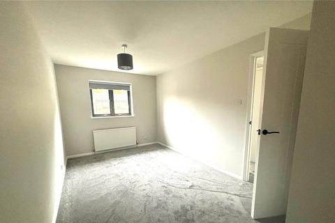 36 Gibbfield Close, Romford, RM6 5UF
