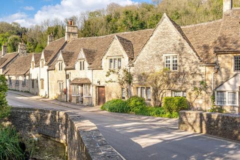 undefined, Castle Combe