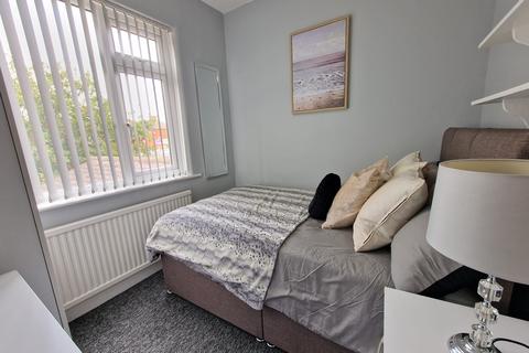 1 bedroom in a house share to rent, Lambert Street,  Hull, HU5