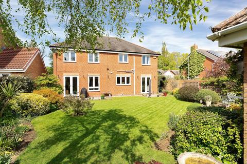 5 bedroom detached house for sale, Barmstedt Drive, Oakham