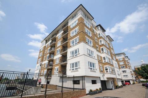 2 bedroom flat to rent, Princes Riverside Road Surrey Quays SE16