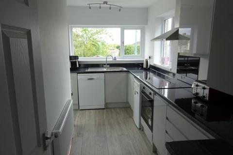 98 Allington Drive, Rochester, ME2 3TA