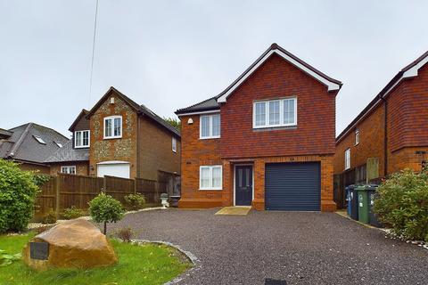 4 bedroom detached house for sale, Stonefield Road, Naphill