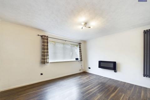 2 bedroom ground floor flat to rent, Dalkeith Avenue, Blackpool, FY3