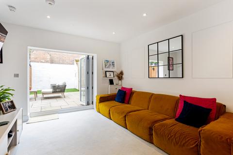 27 Station Road, Marlow, SL7 1NL