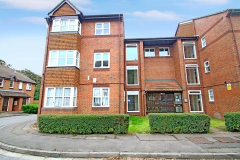 1 bedroom apartment for sale, Knowles Close, West Drayton