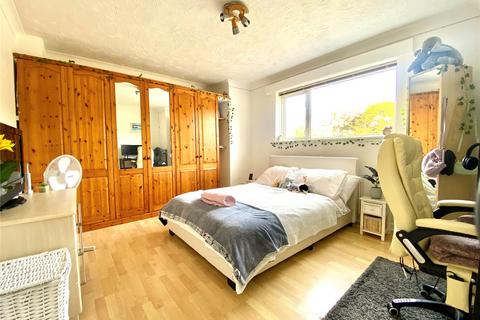 4 bedroom bungalow for sale, Cherry Tree Close, St. Leonards, Ringwood, Dorset, BH24