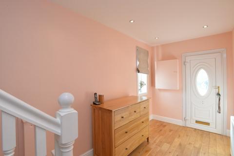 4 bedroom terraced house to rent, Dalhousie Avenue West, Bonnyrigg, Midlothian, EH19