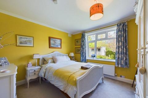 19 Brook Park, Briggswath, Whitby, YO21 1RT