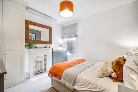 2 bedroom apartment for sale, Allfarthing Lane, SW18