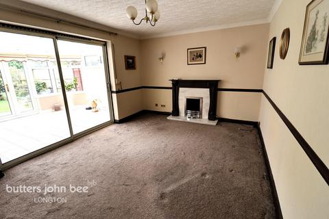 3 bedroom semi-detached house for sale, Brightgreen Street, Stoke-On-Trent