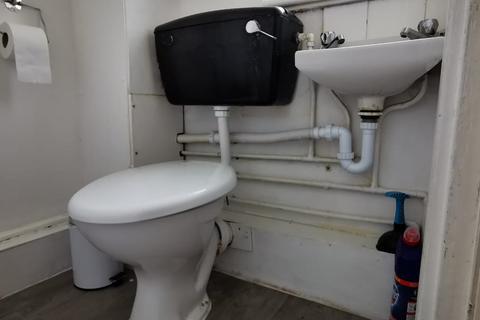 undefined, Glengall Grove, London E14