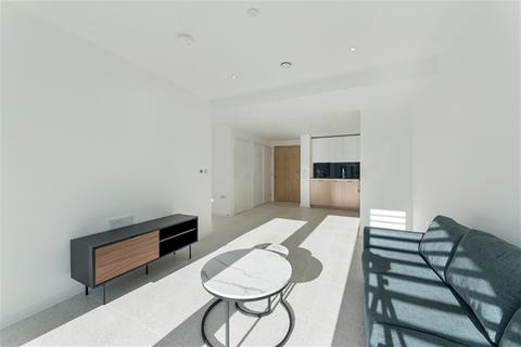 Studio to rent, Bouchon Point, Cendal Crescent, E1