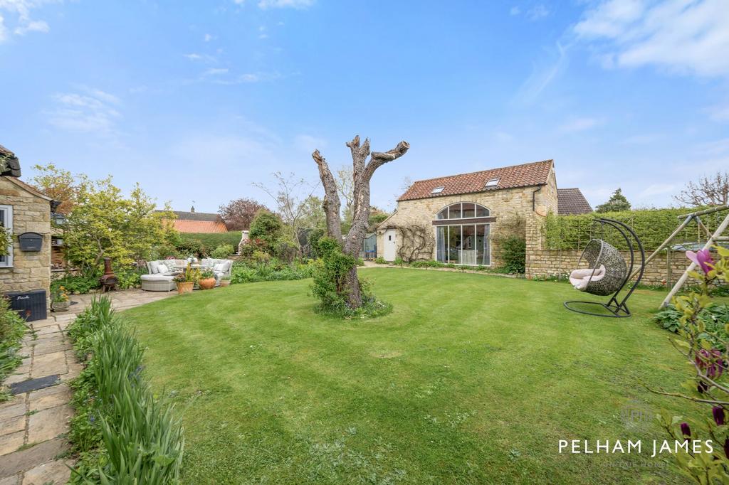 Garden and Annexe, Roselea Cottage, Swayfield