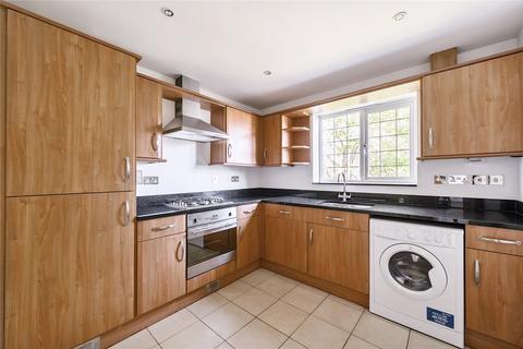 2 bedroom flat for sale, Horsell, Surrey GU21