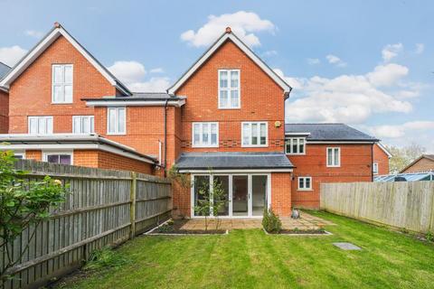 5 bedroom semi-detached house for sale, Maidenhead,  Berkshire,  SL6