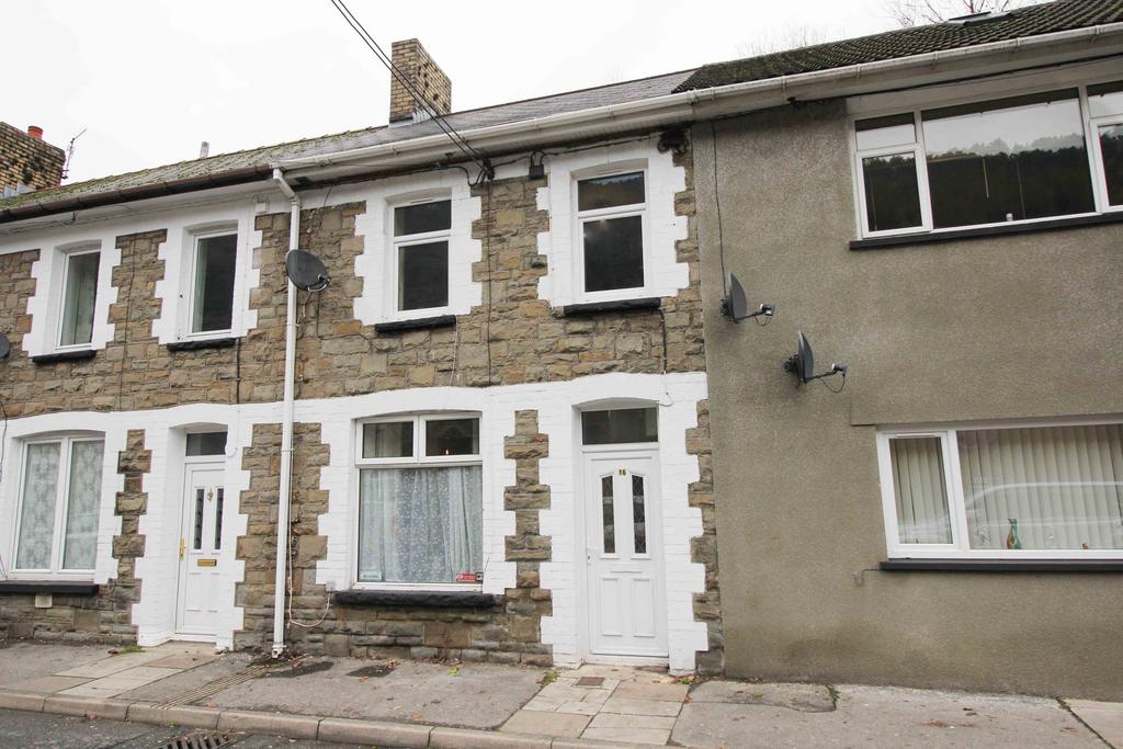 Carlyle Street, Abertillery, NP13 1UE 3 bed terraced house for sale £