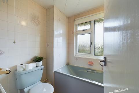41 Hulbert End, Aylesbury, HP21 9DF