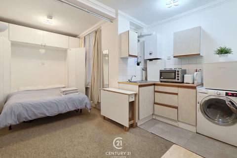 Studio for sale, Talbot Square, Bayswater, London, W2