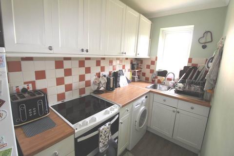 3 bedroom end of terrace house for sale, Eaton Avenue, High Wycombe HP12