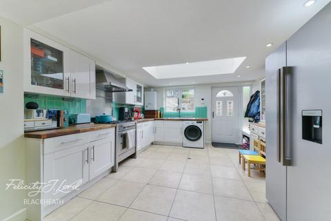 2 bedroom link detached house for sale, Sun Lane, London