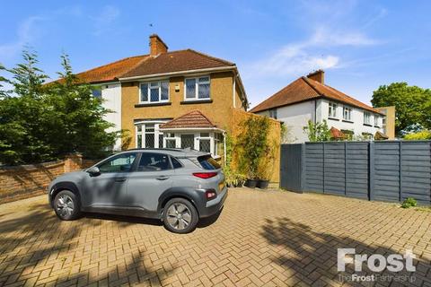 3 bedroom semi-detached house for sale, Bedfont Road, Feltham, TW13