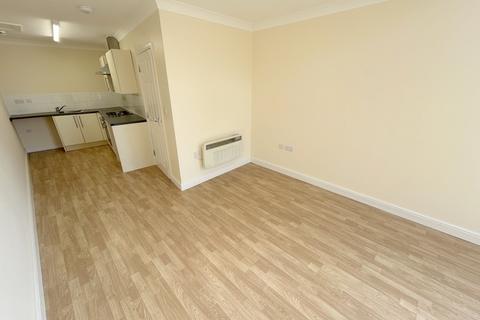 1 bedroom apartment to rent, Bury, Bury BL9